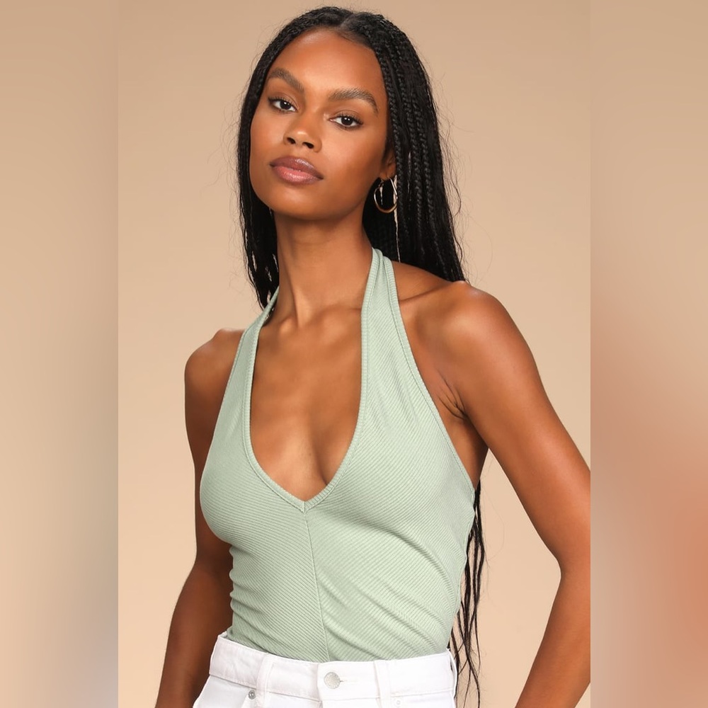 Lulu’s Sage Green Ribbed Sleeveless Halter Bodysuit XS